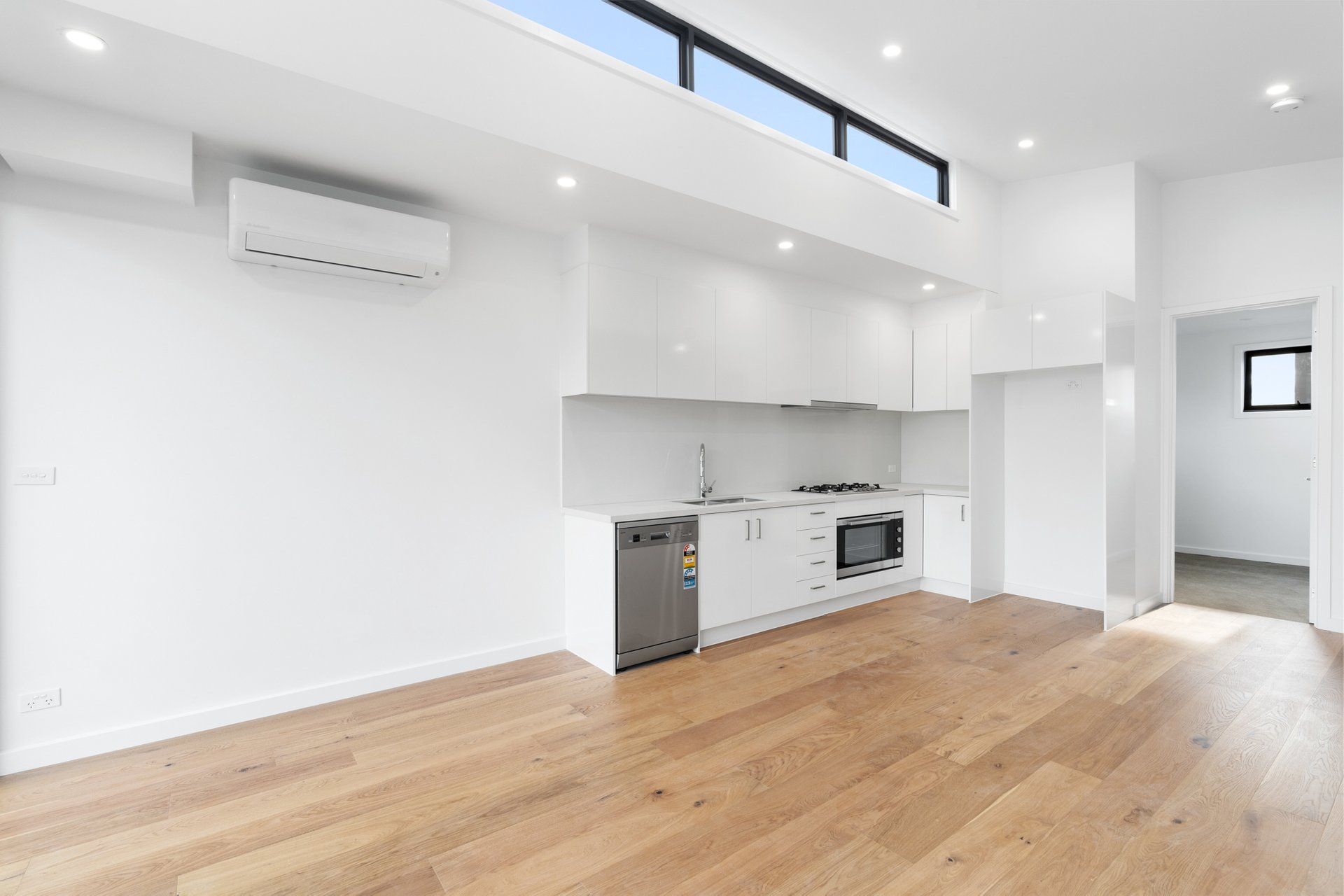 Property Gallery - Main Image