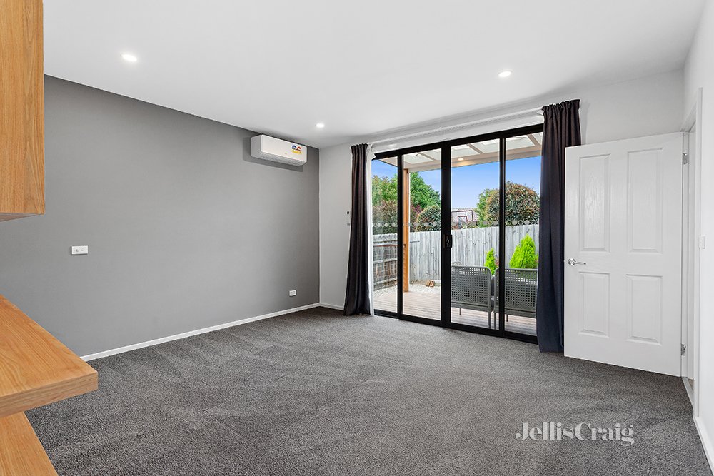 1A Campbell Road, Briar Hill image 5
