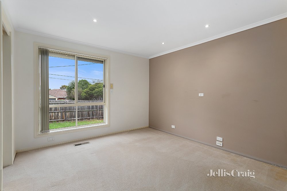 1A Campbell Road, Briar Hill image 6