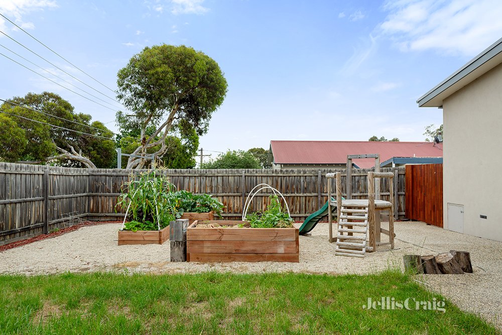 1A Campbell Road, Briar Hill image 11