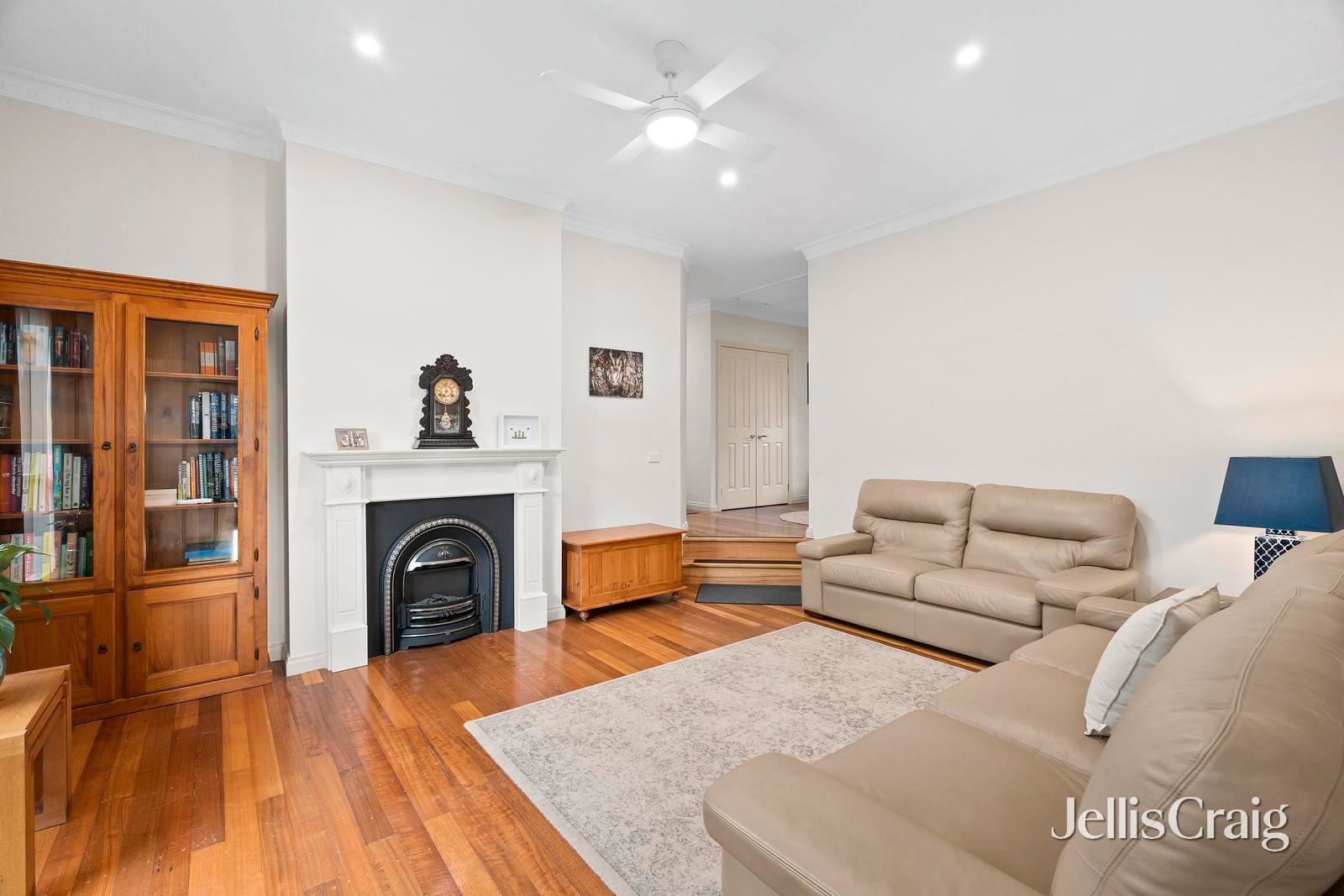 1A Caromar Street, Croydon image 3