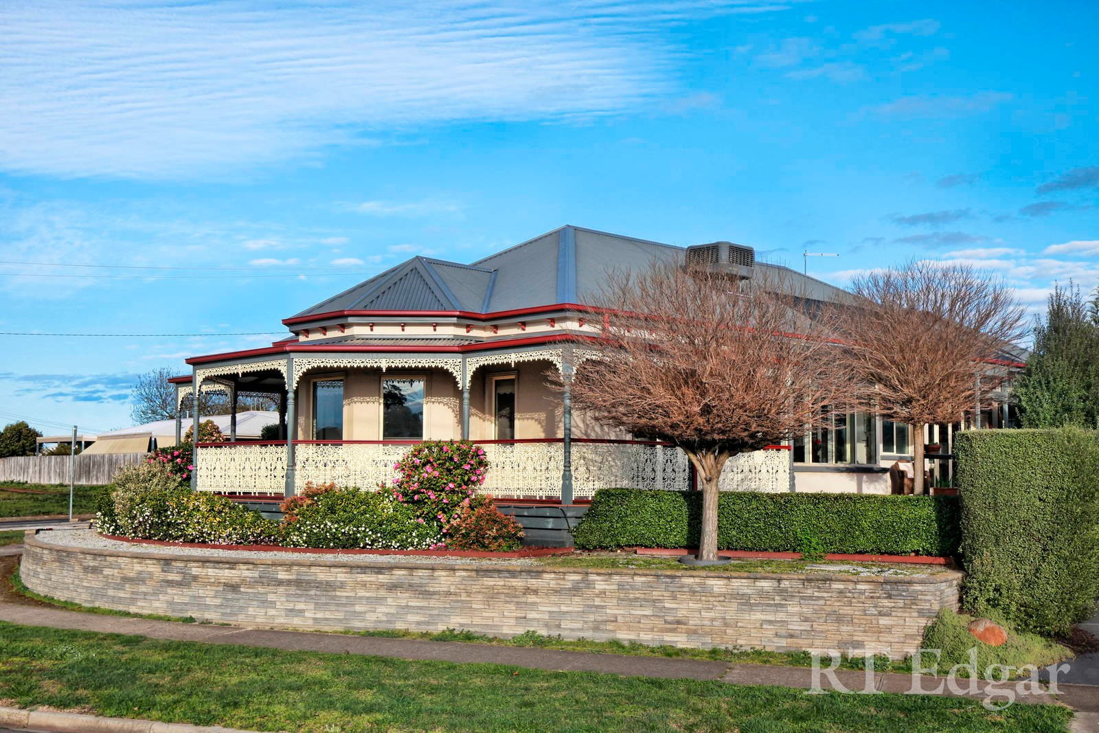 Property Gallery - Main Image