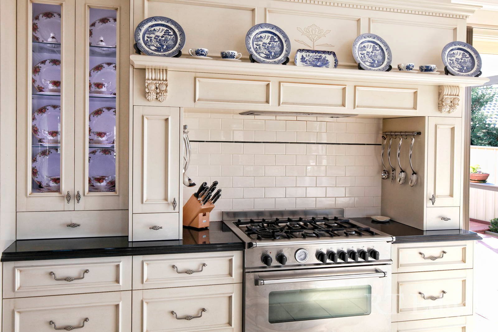 Property Gallery Thumbnail 2