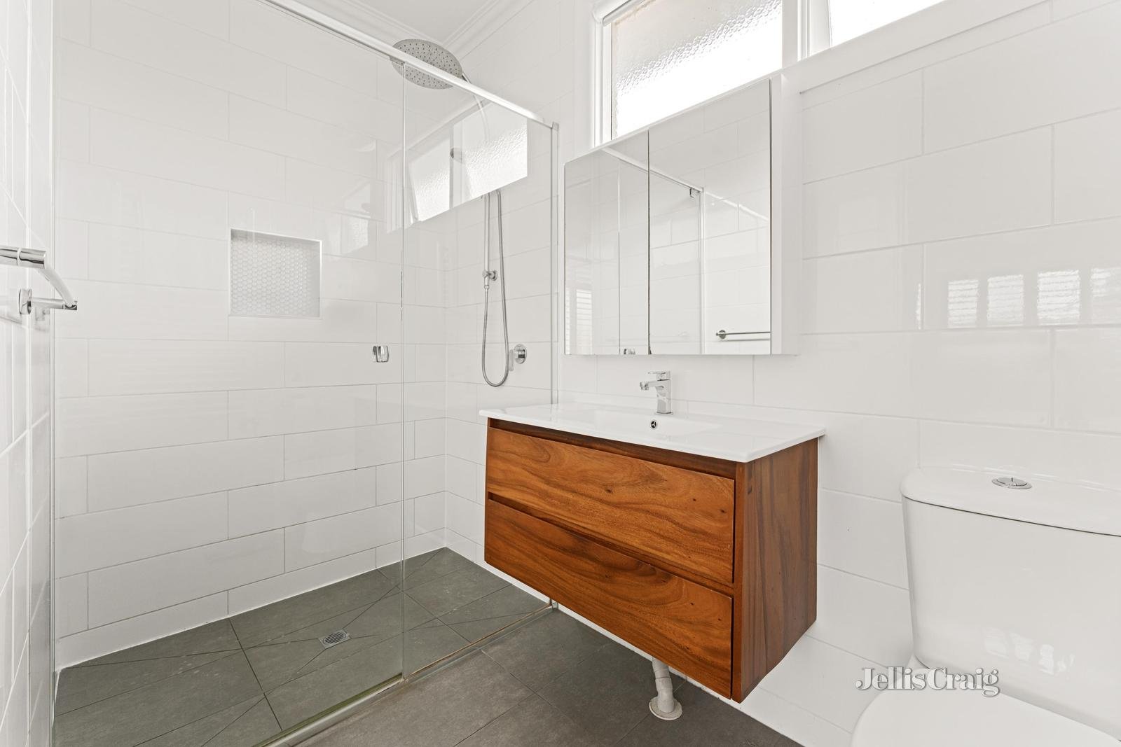1A Christensen Street, Cheltenham image 9