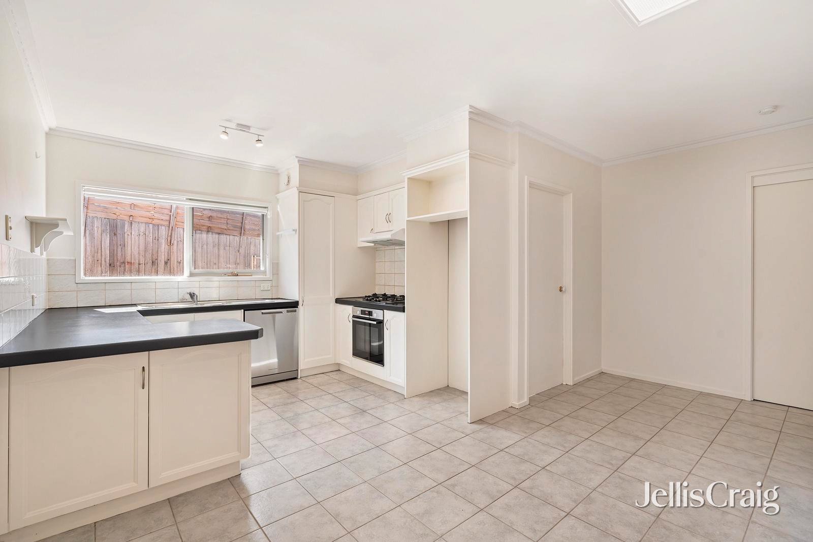 1A David Street, Ringwood image 4