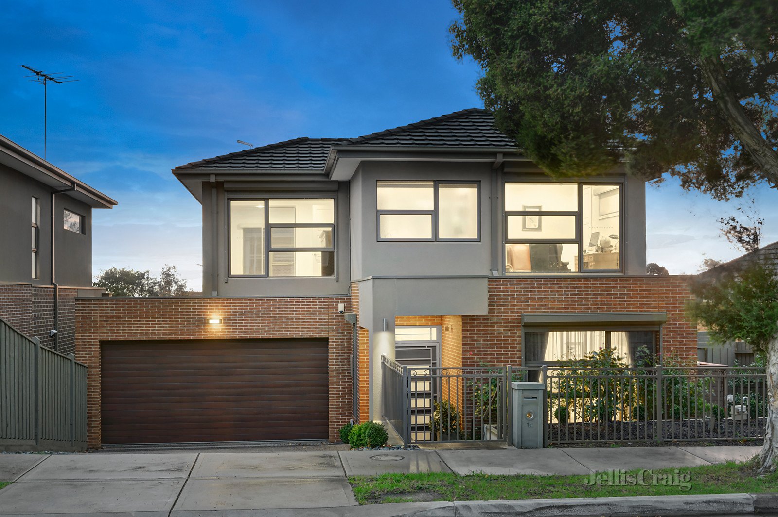 1A Dion Street, Doncaster image 1