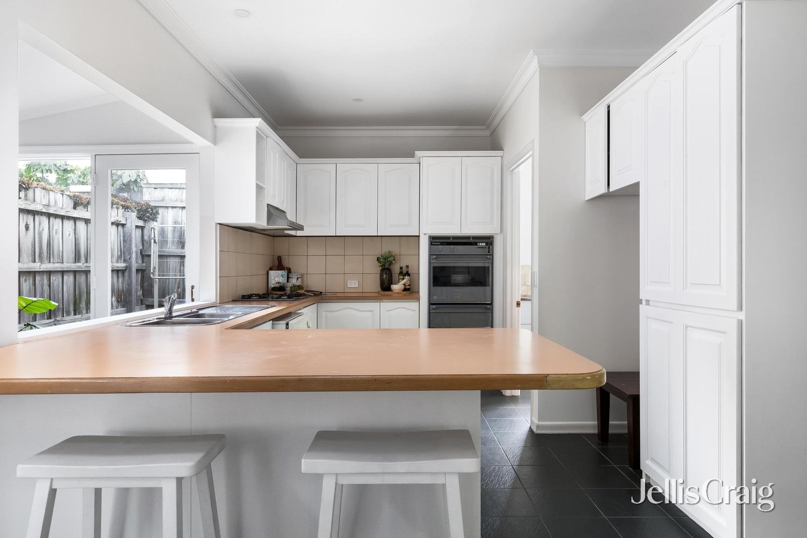 1a Edgar Street, Brighton image 6