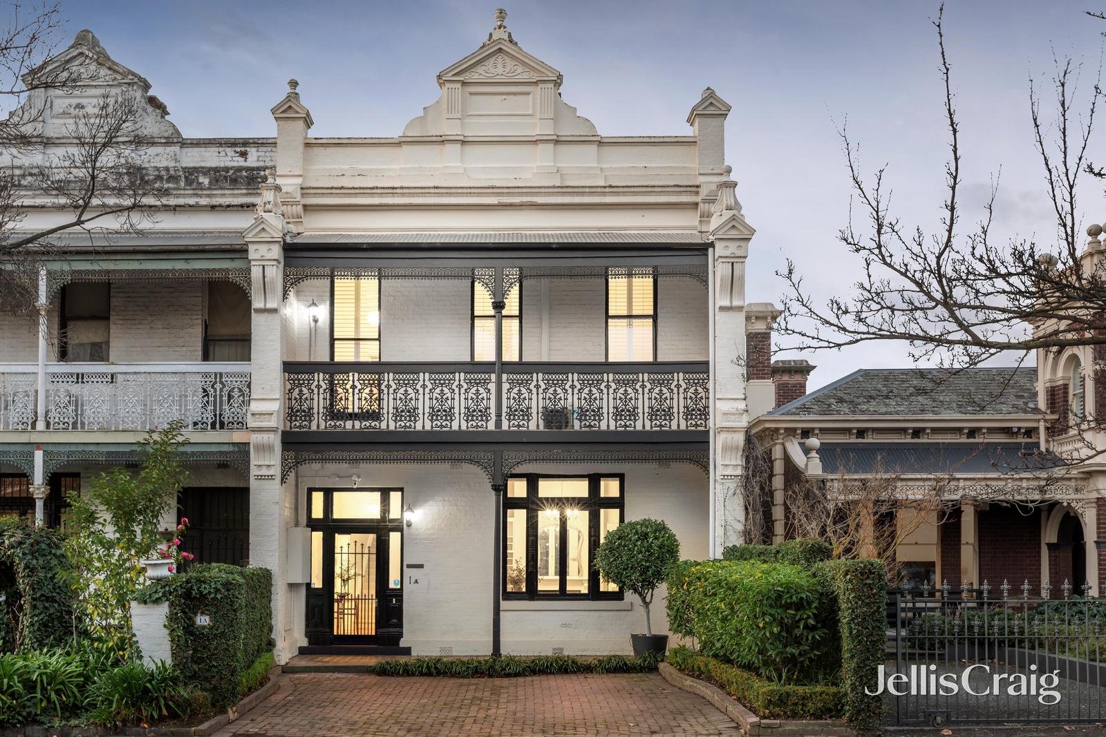 1A Evelina Road, Toorak image 1
