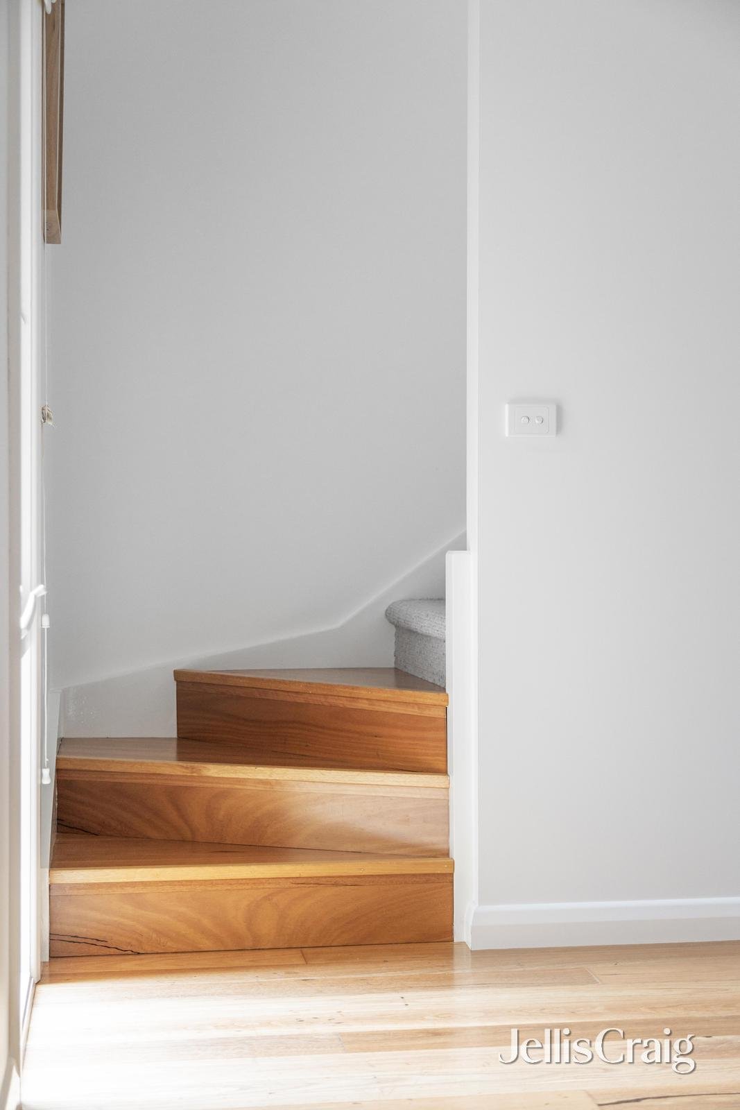 1A Frank Street, Eltham image 11