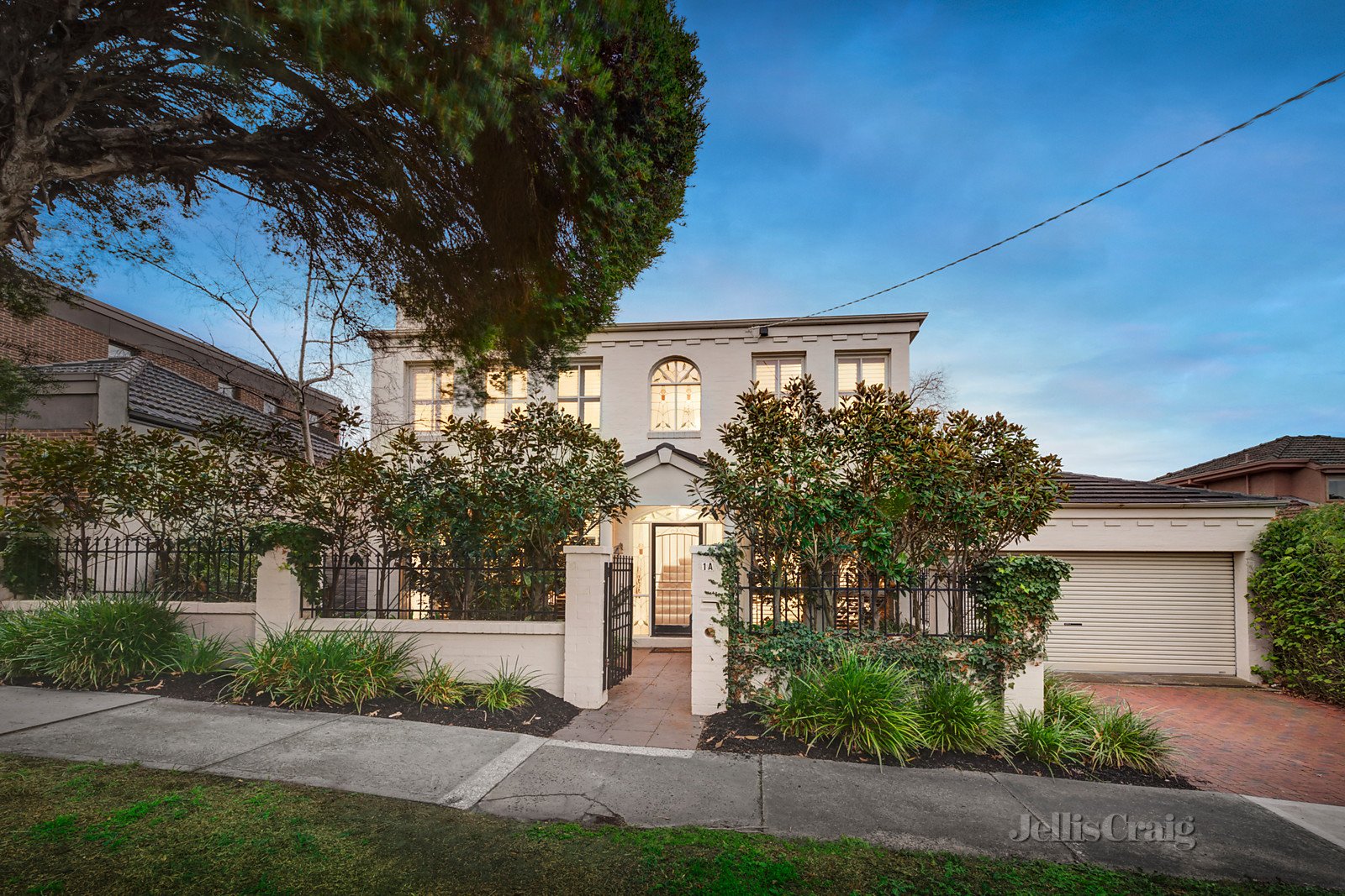 1A Halley Avenue, Camberwell image 1