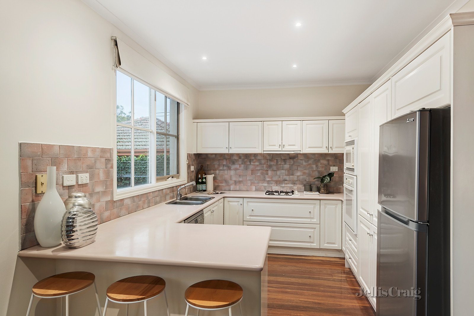 1A Halley Avenue, Camberwell image 4