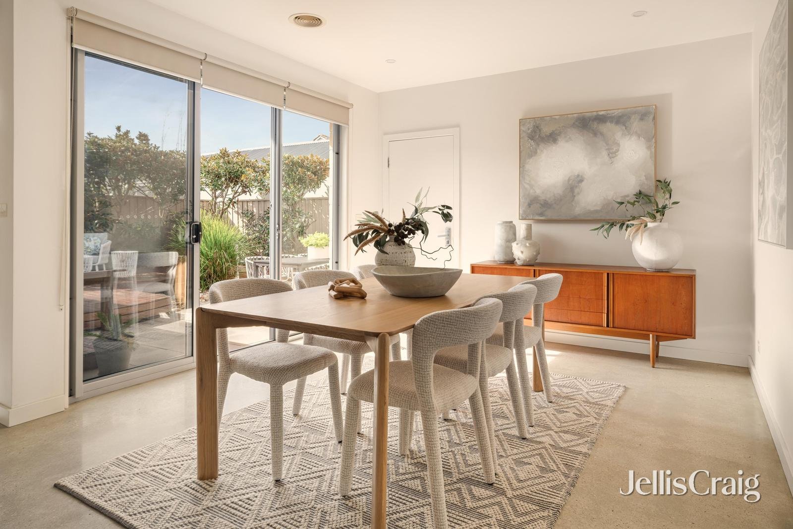 1A Holt Court, Mordialloc image 5