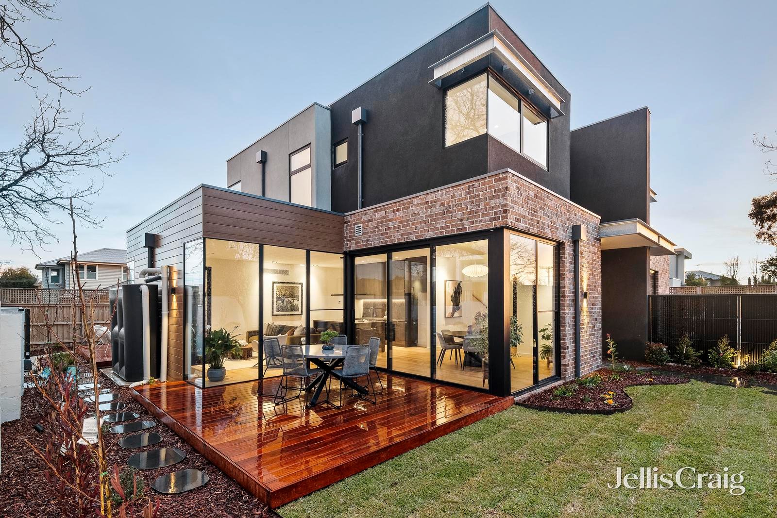 1a Irving Avenue, Murrumbeena image 1