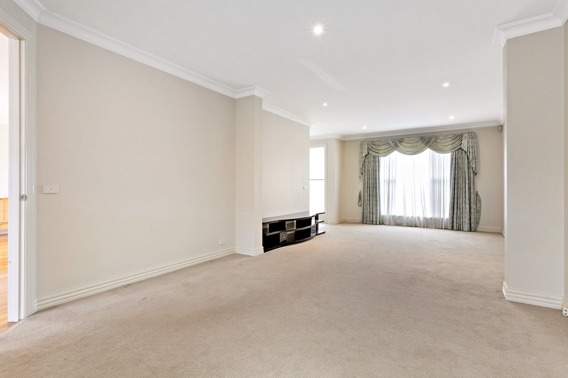 1A John Street, Balwyn image 4