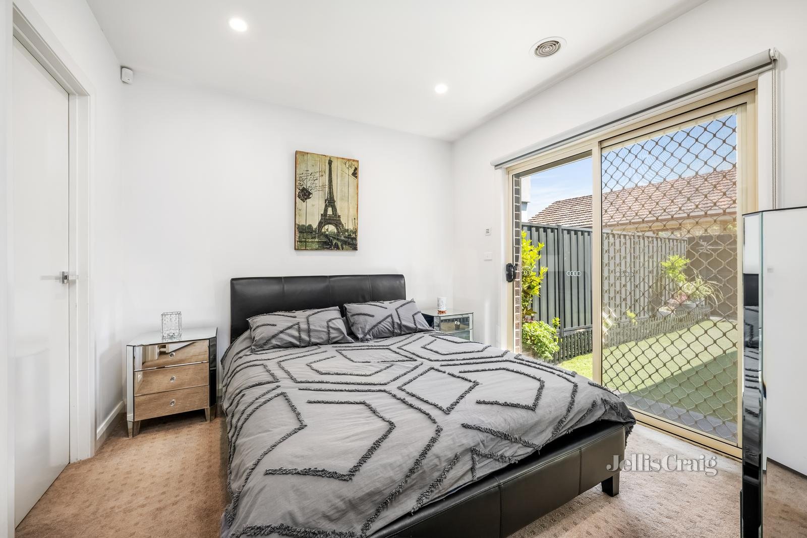 1A Karadoc Avenue, Pascoe Vale image 6