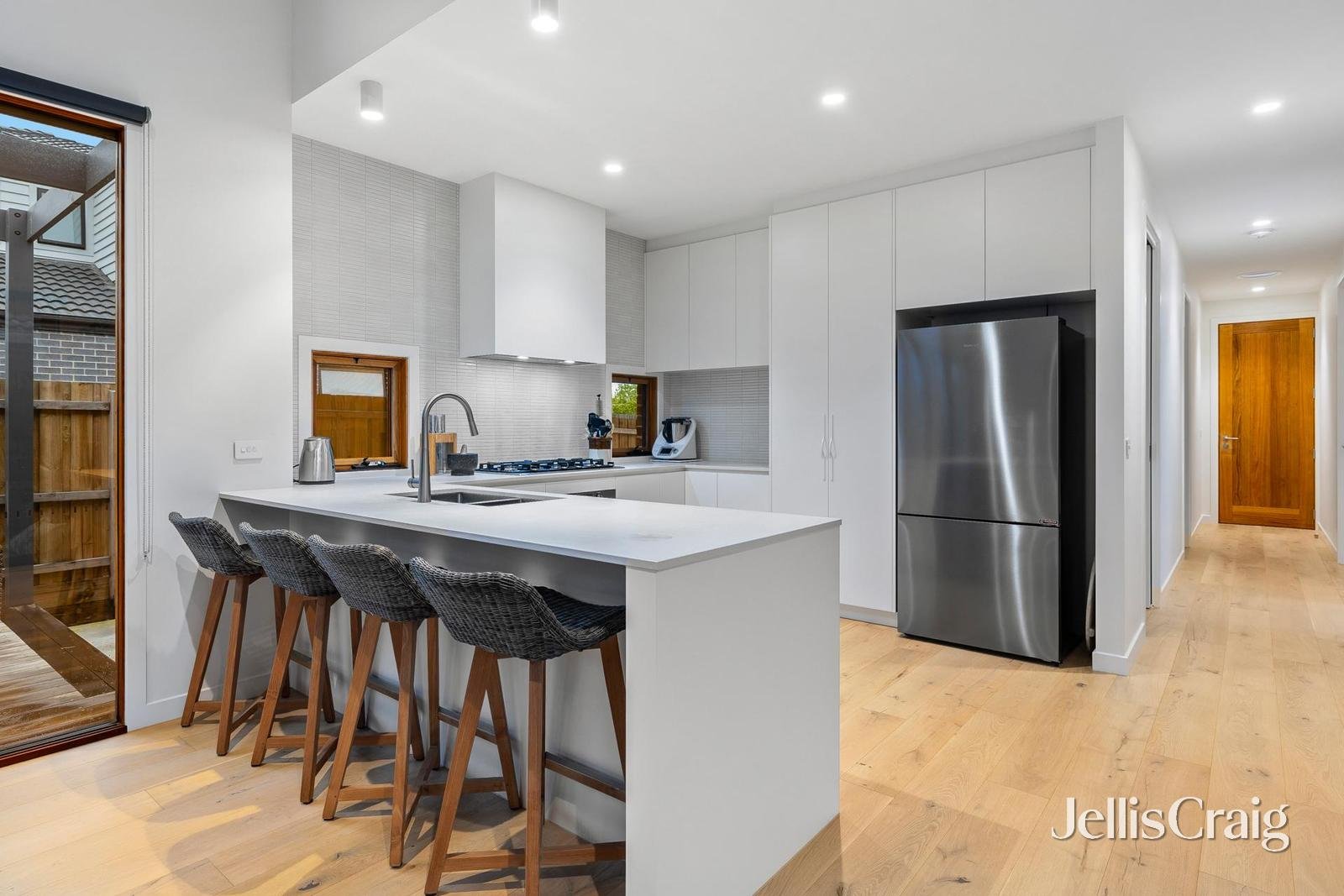 1A Kiandra Street, Mornington image 3