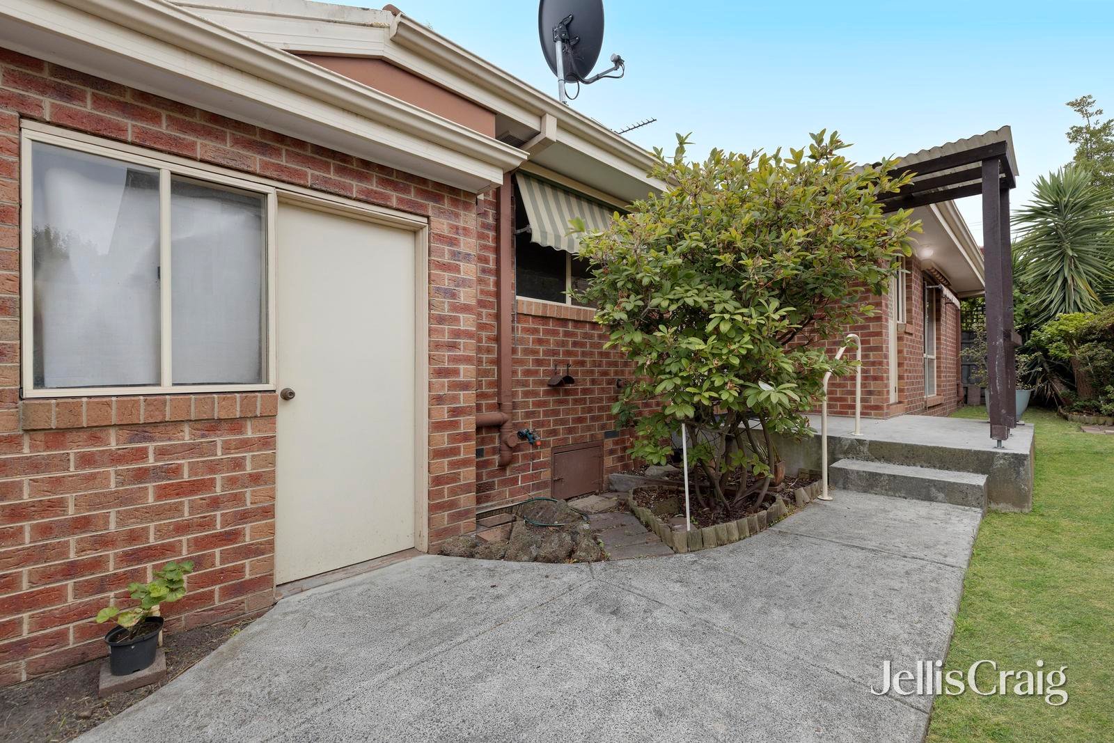 1A Larch Street, Blackburn image 12