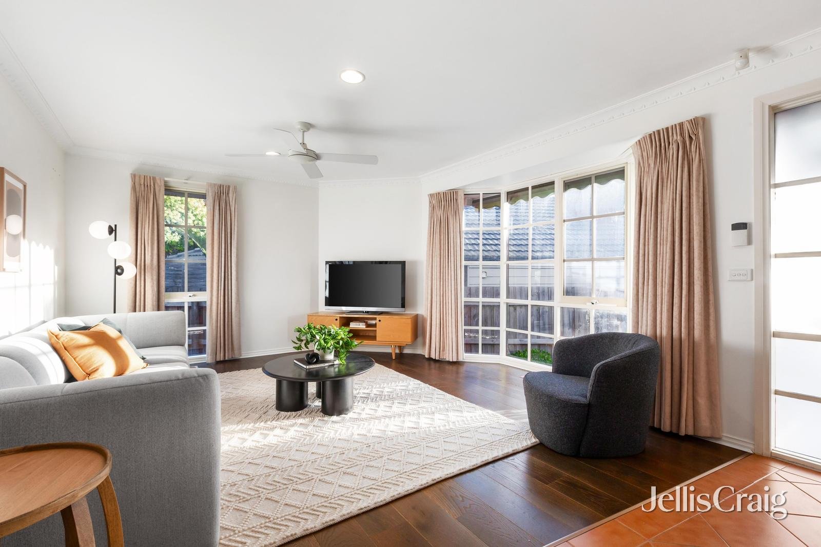 1A Lemon Grove, Nunawading image 2
