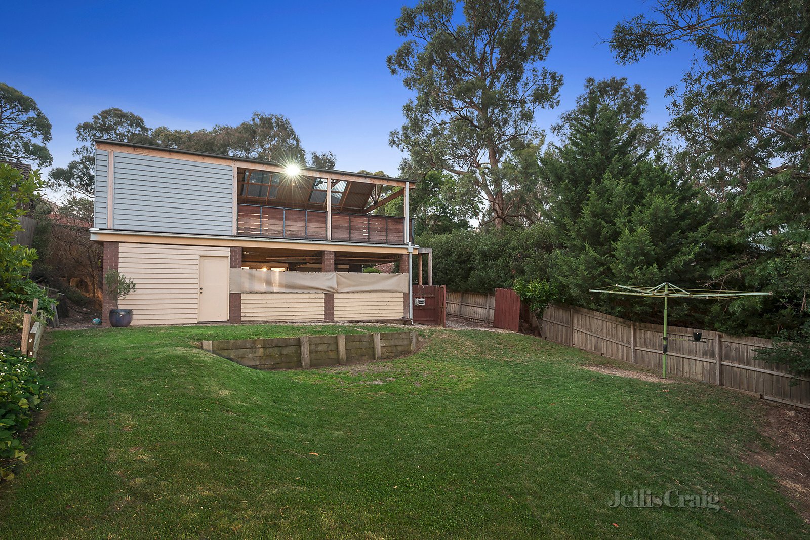1A McCarthy Grove, Montmorency image 4
