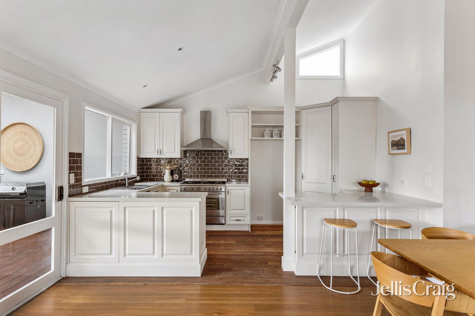 1A McCarthy Grove, Montmorency image 5