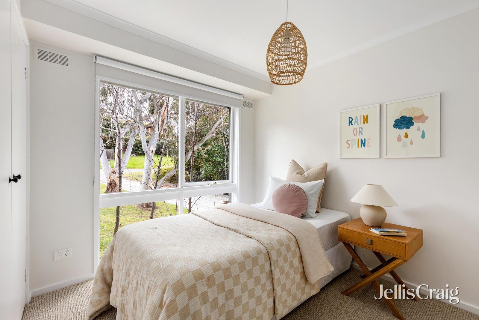 1A McCarthy Grove, Montmorency image 14