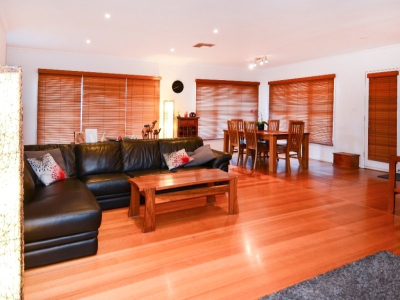 1A McCurdy Road, Herne Hill image 1