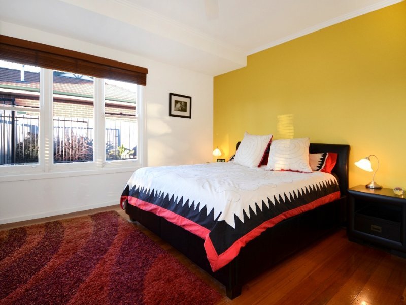 1A McCurdy Road, Herne Hill image 6