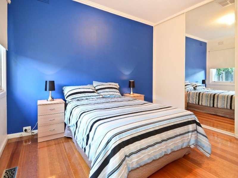 1A McCurdy Road, Herne Hill image 7