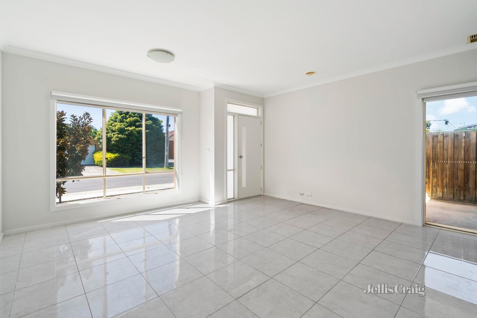 1A Minogue Crescent, Hoppers Crossing image 2