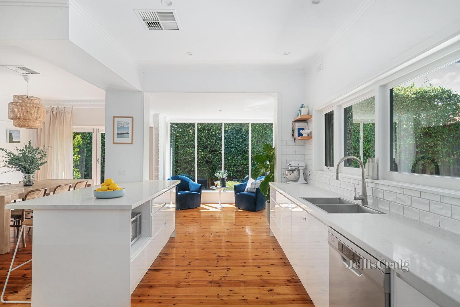 1A Montague Avenue, Glen Iris image 10