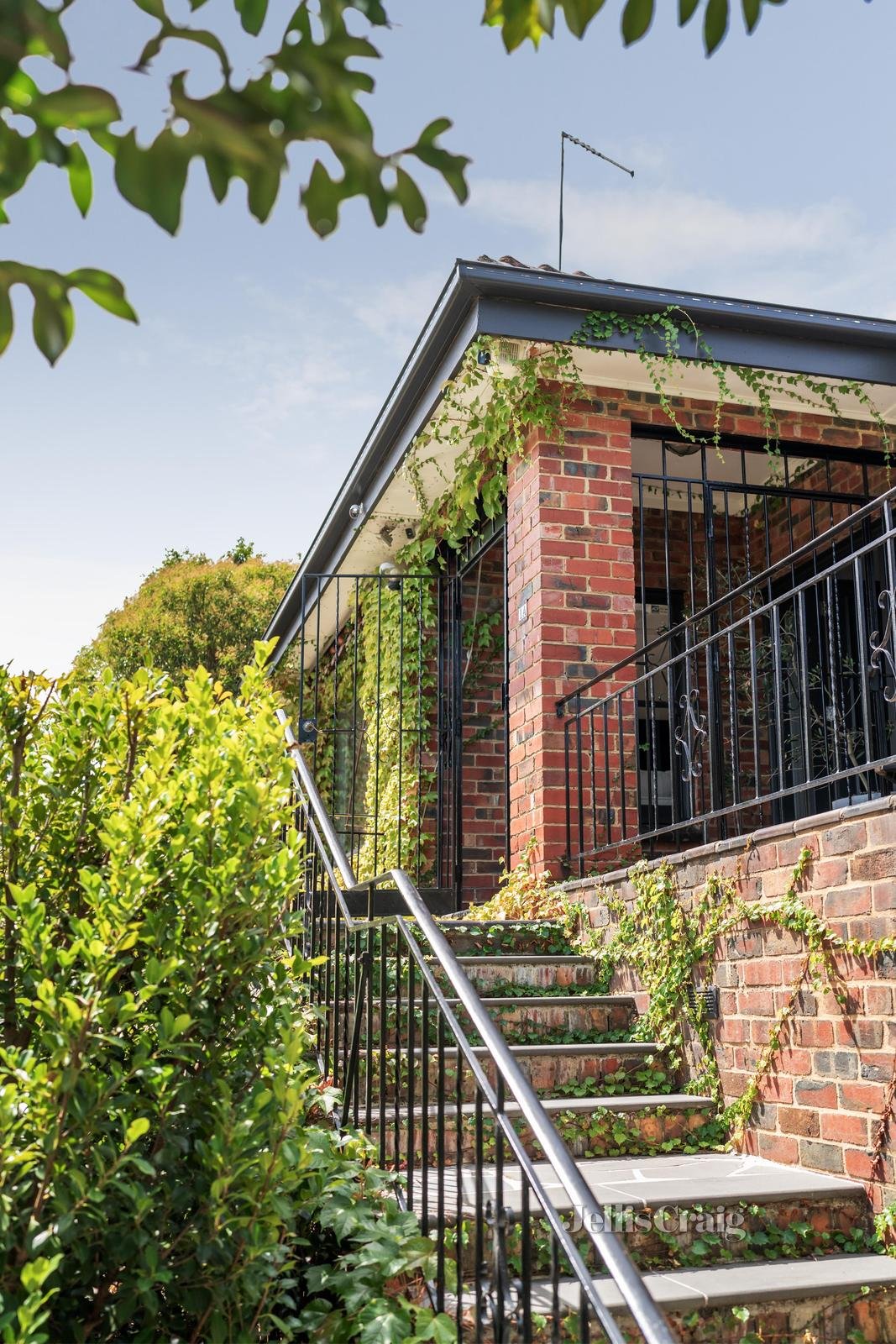 1A Montague Avenue, Glen Iris image 15