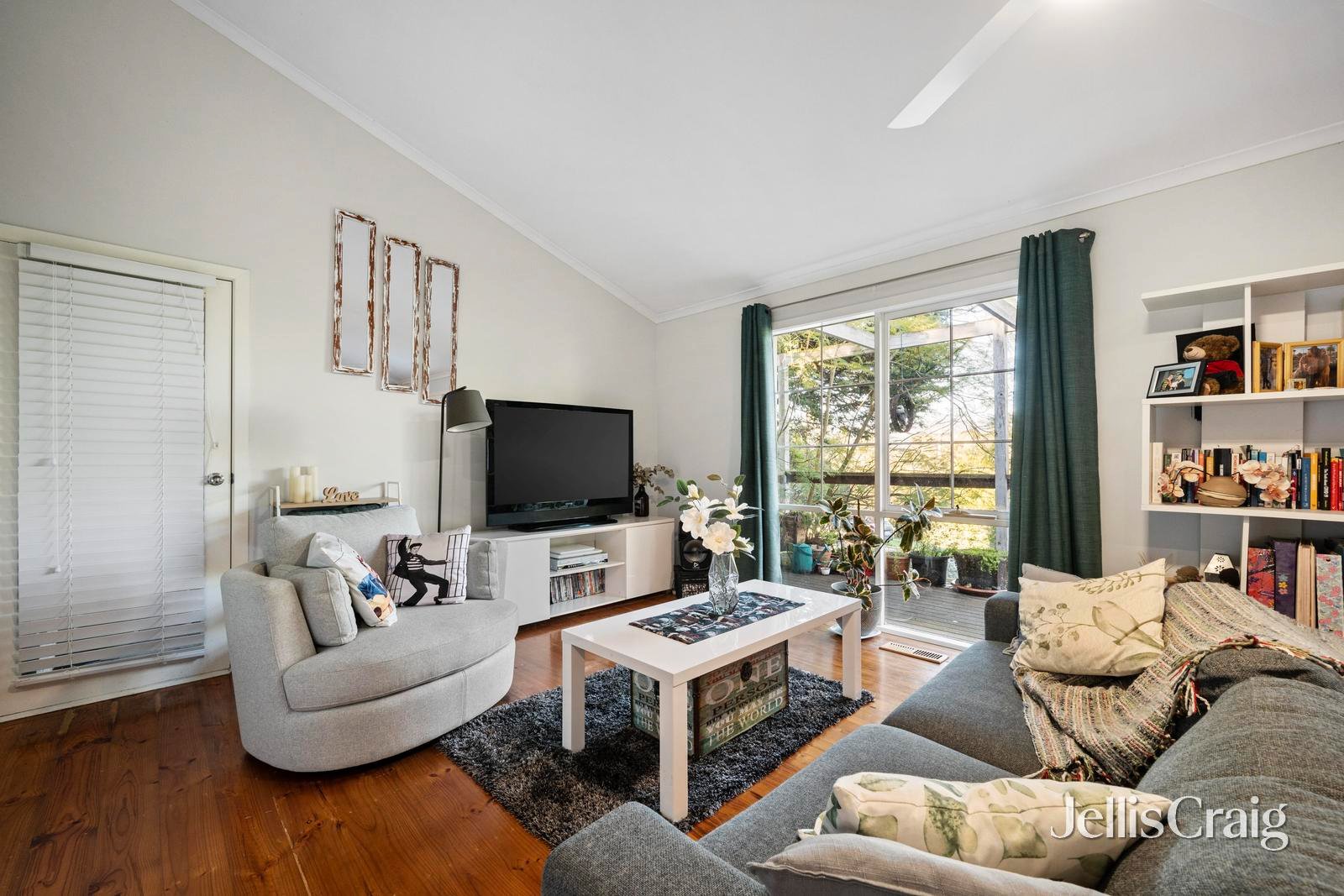 1A Old Gippsland Road, Lilydale image 2