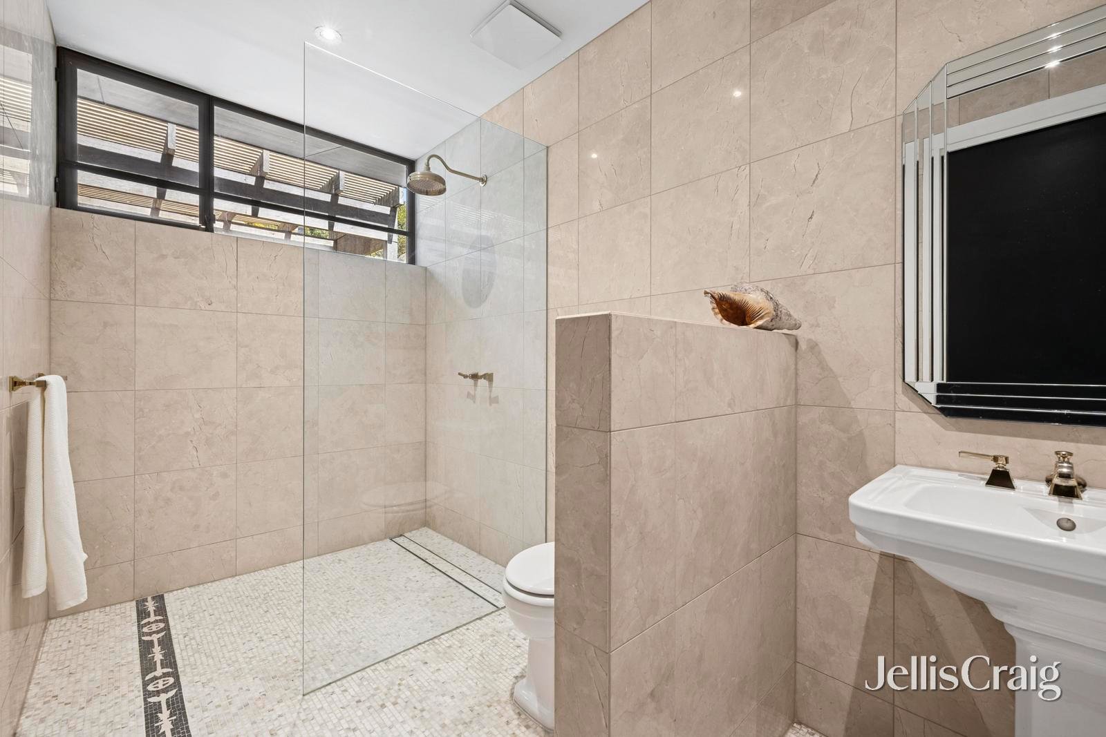 1A Park Avenue, Daylesford image 14