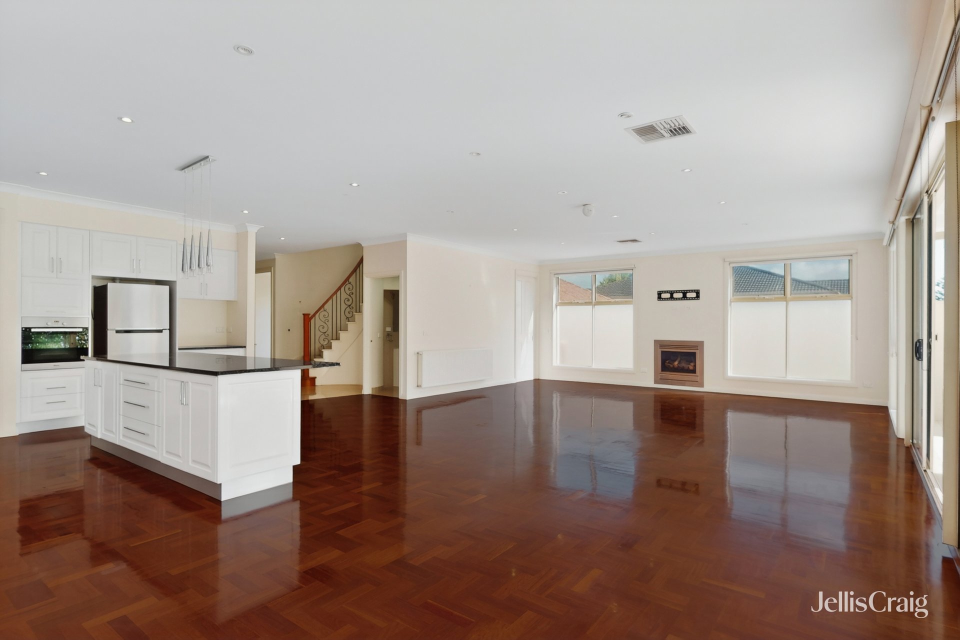 1A Percy Street, Balwyn image 5