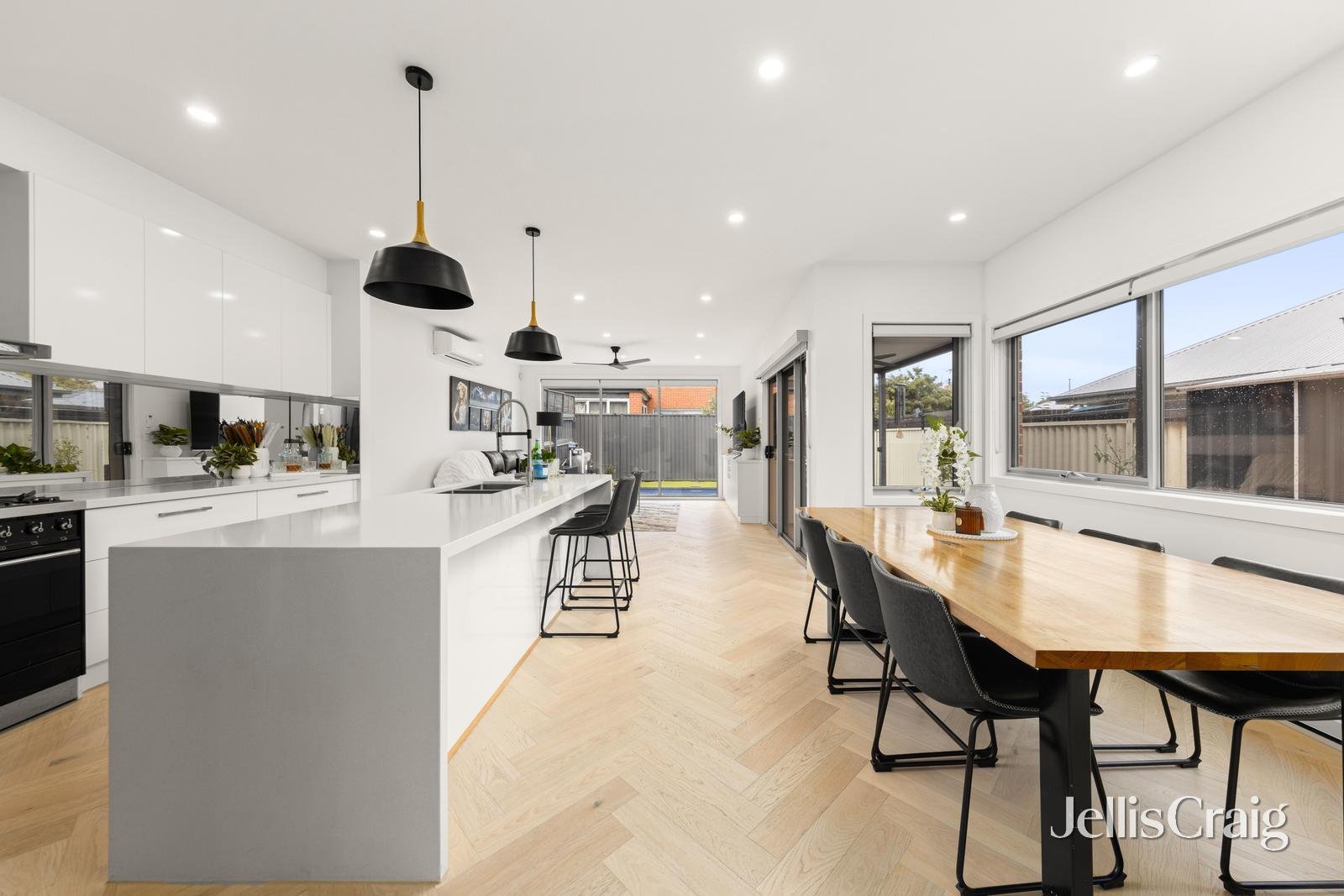 1A Sylvan Court, Forest&nbsp;Hill image 4