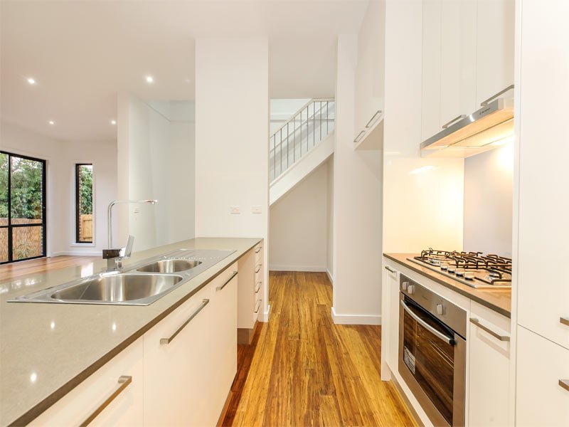 1a Tarrangower Avenue, Mitcham image 4