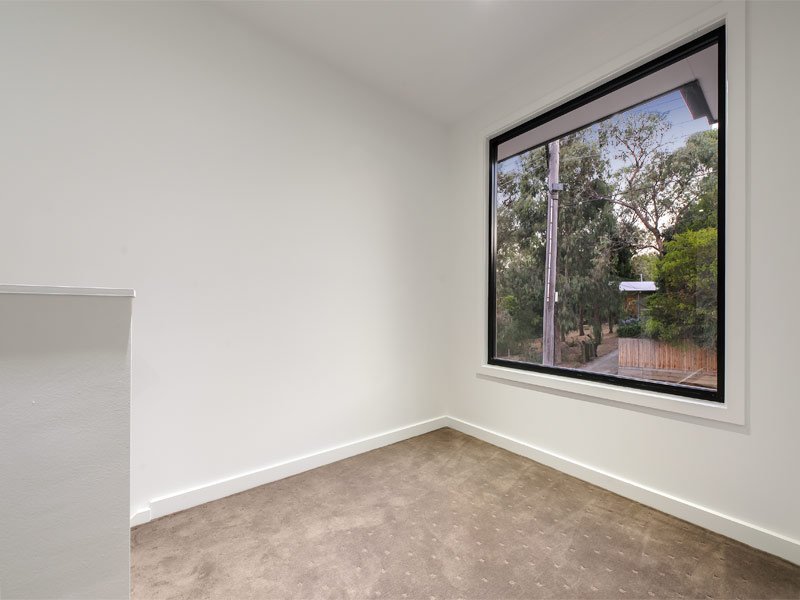 1a Tarrangower Avenue, Mitcham image 6