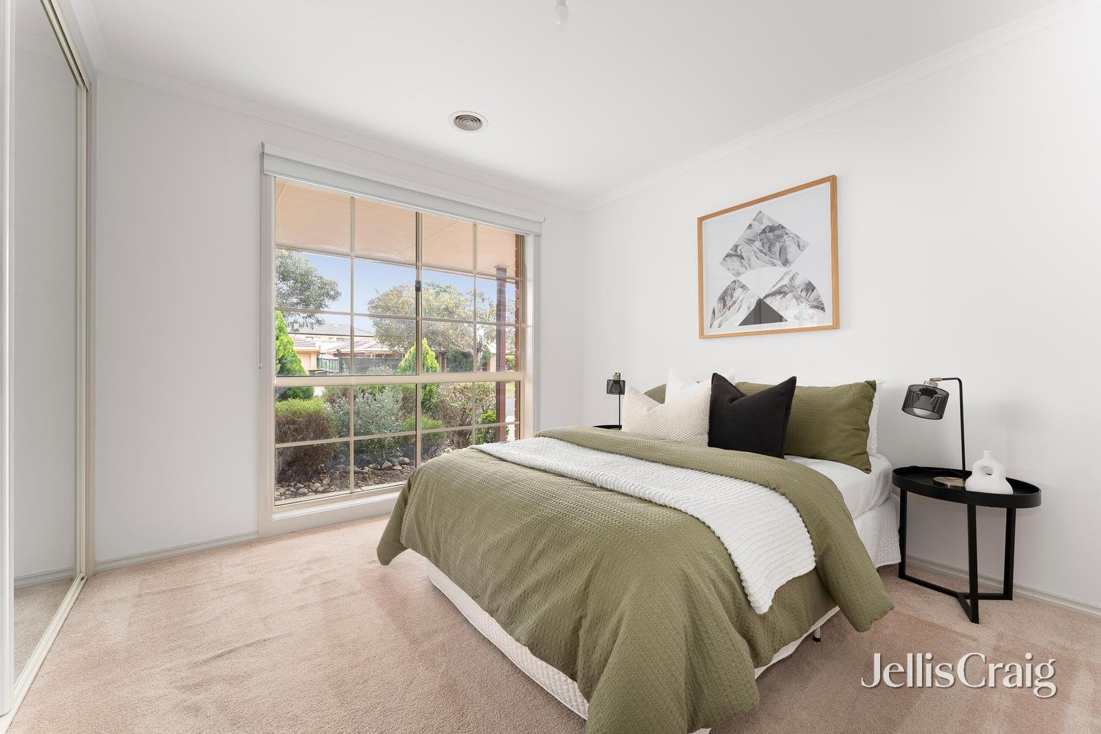1A Tomkin Court, Altona Meadows image 5