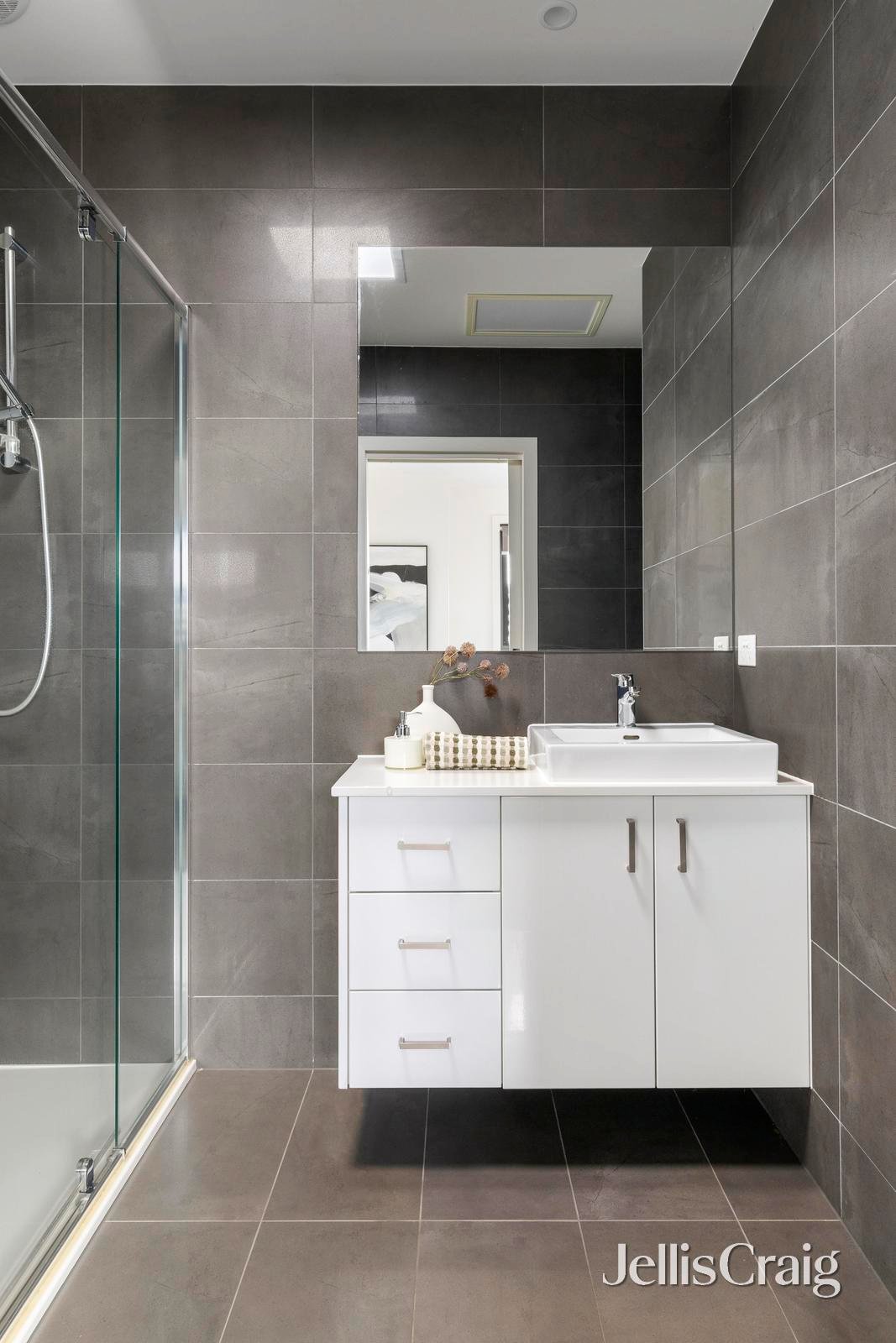 1A Toni Street, Doncaster image 7