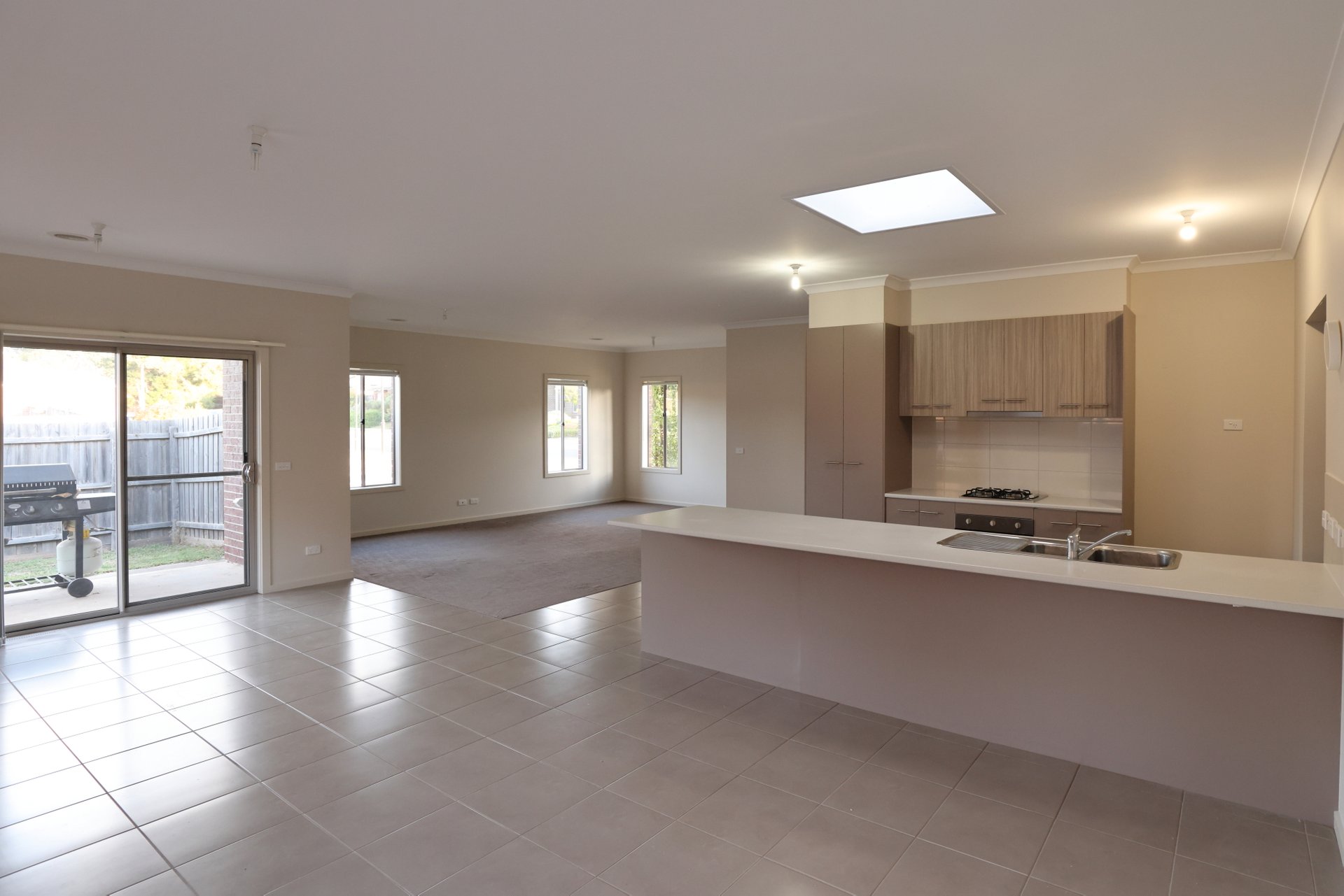 Property Gallery Thumbnail 2