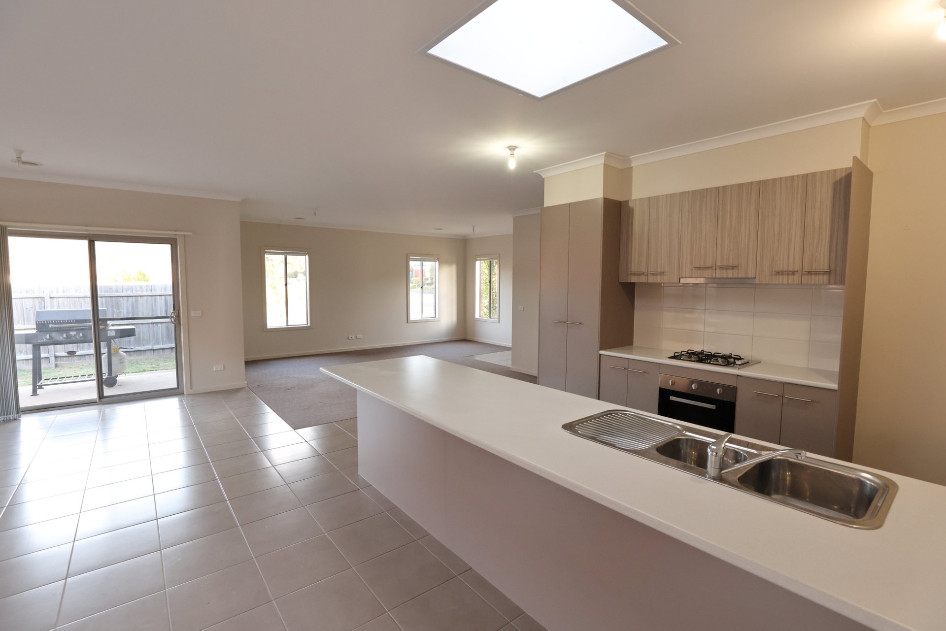 Property Gallery Thumbnail 4