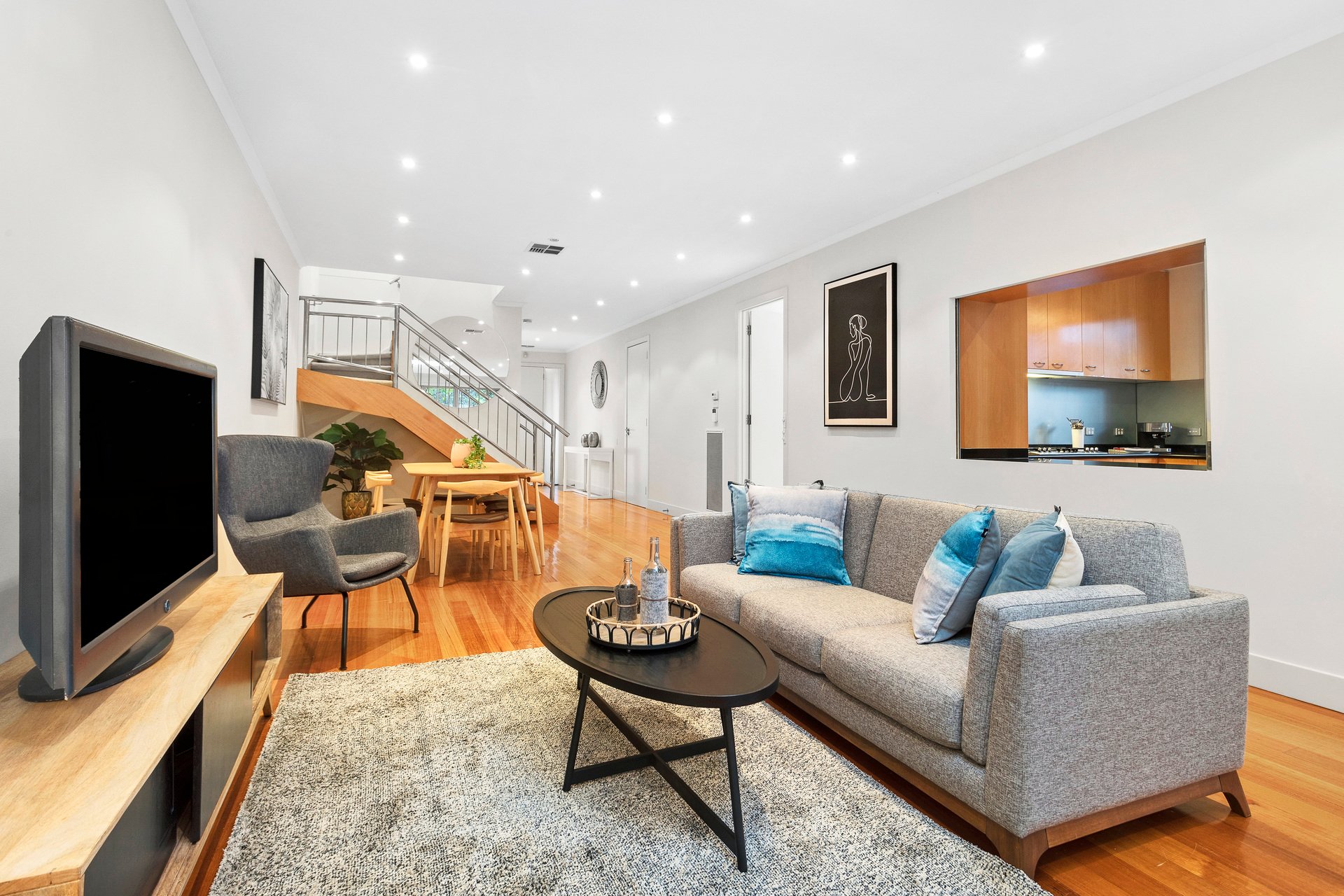 Property Gallery Thumbnail 3
