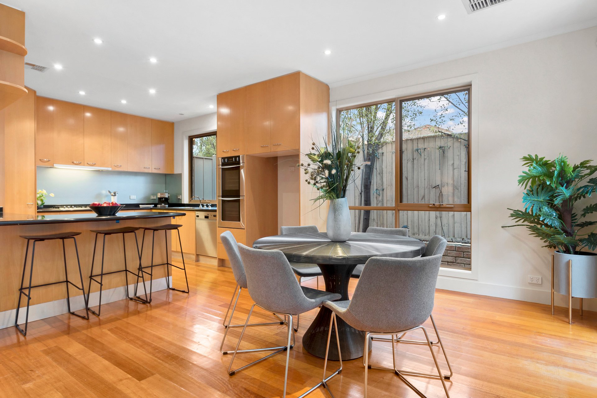 Property Gallery Thumbnail 5