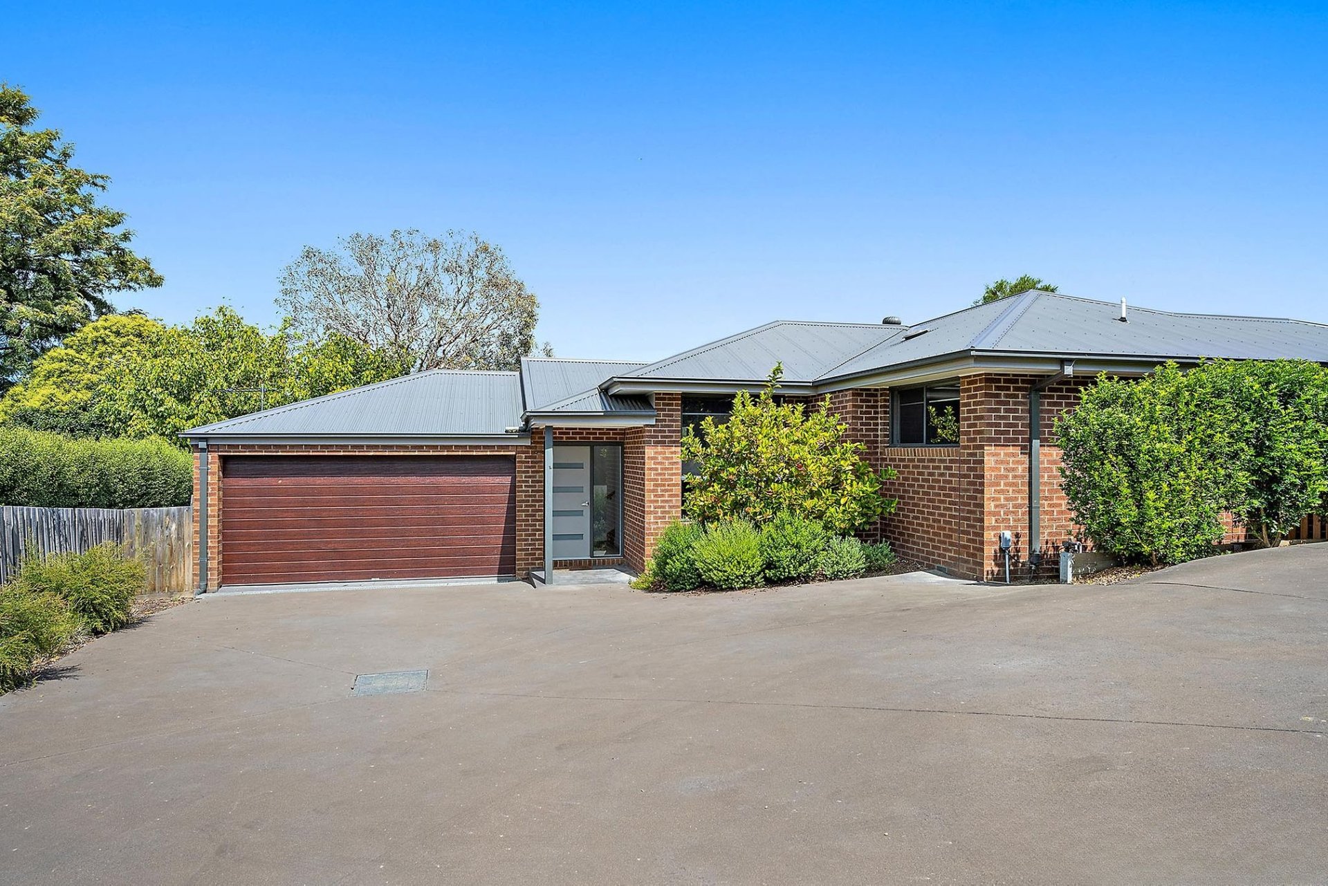 1A Yuruga Court, Mooroolbark image 1