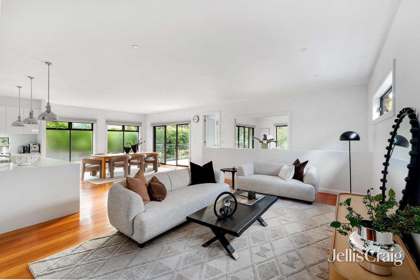 1A/171 Rattray Road, Montmorency image 4