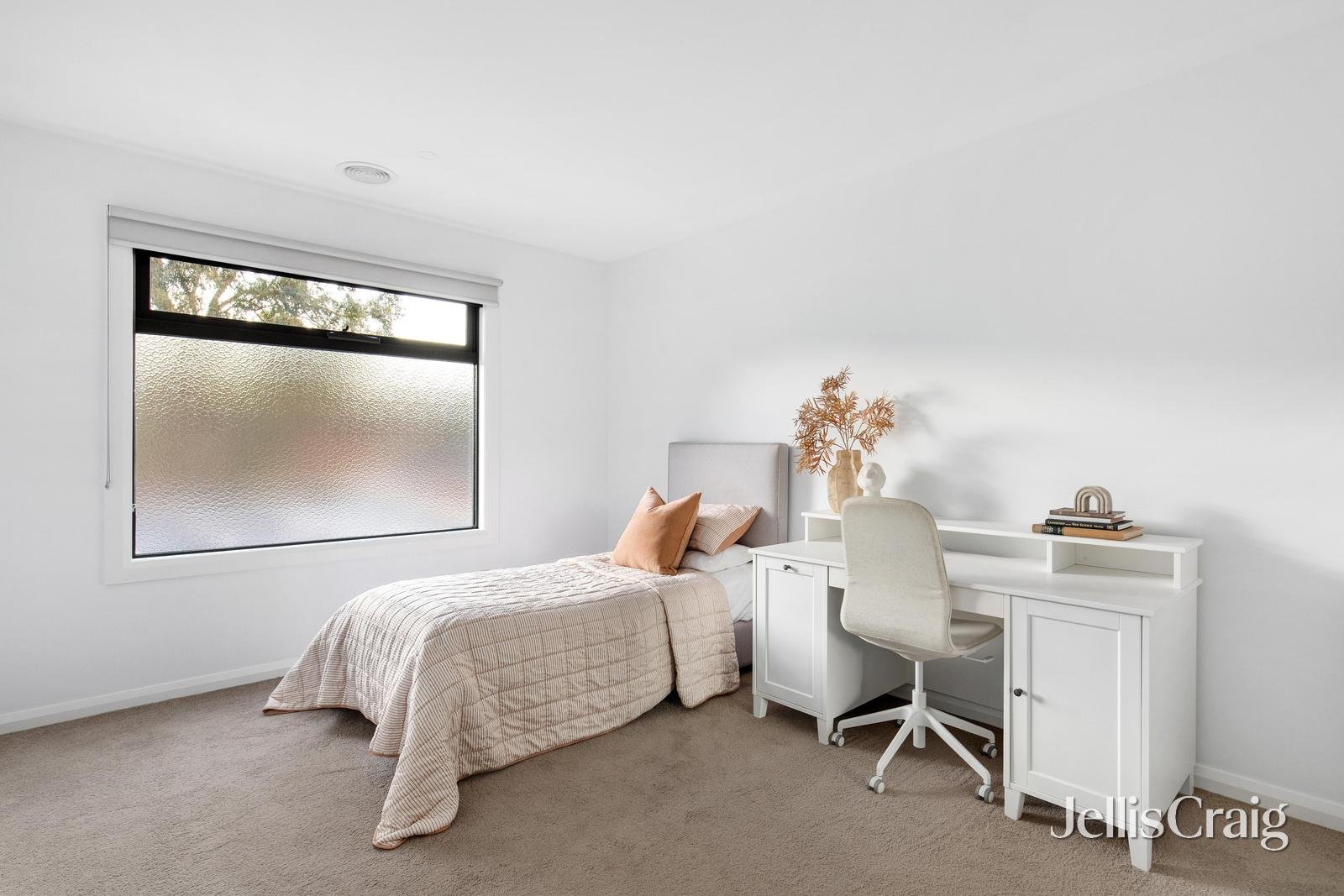 1A/171 Rattray Road, Montmorency image 11