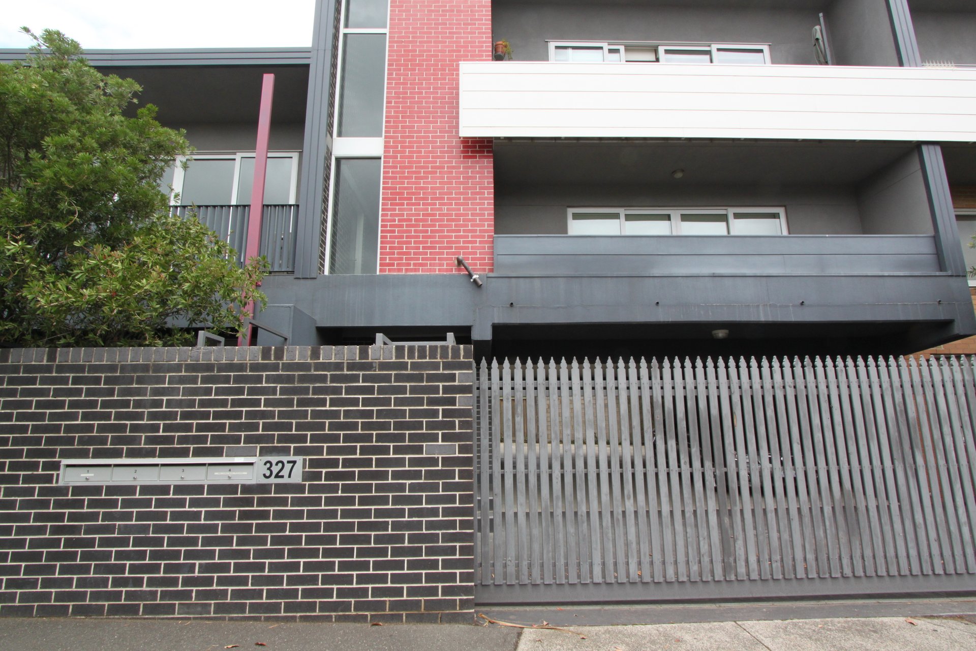 Property Gallery - Main Image