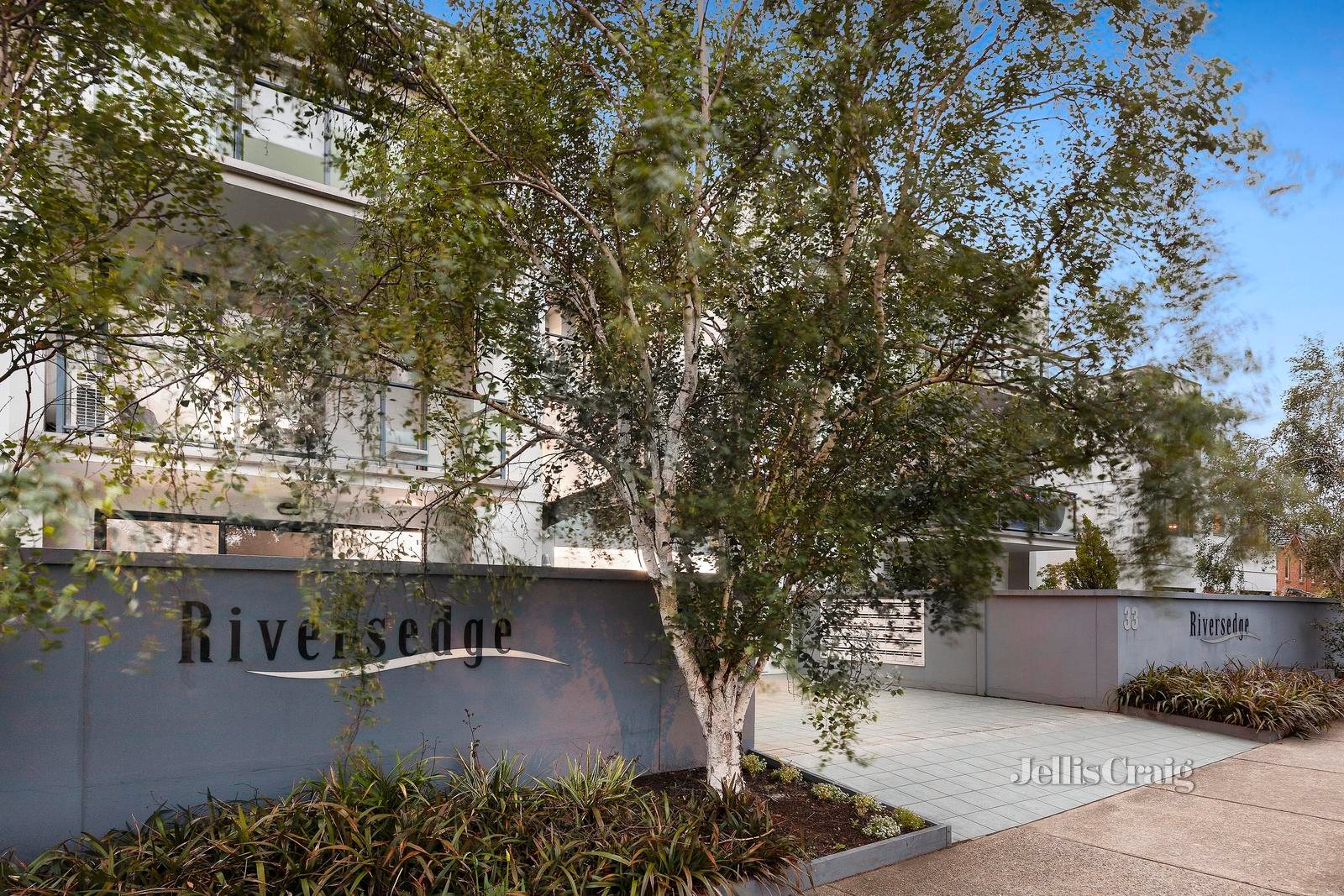 1A/33 Fisher Parade, Ascot Vale image 14
