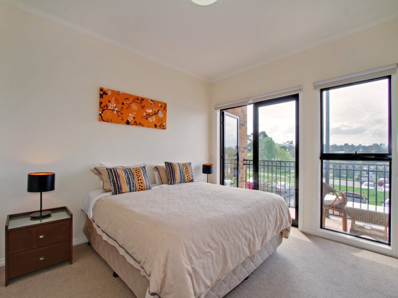 1A/5 Herbert Street, Yarra Glen image 3