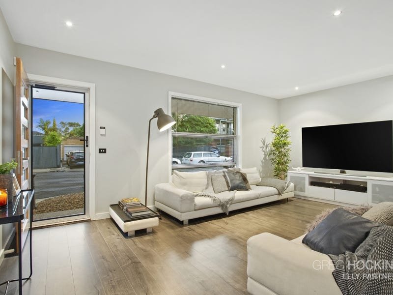 1B Acacia Court, West Footscray image 2